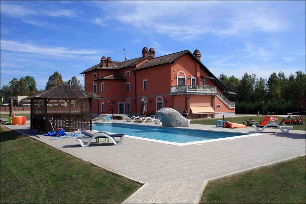 Villa Sassi Ac アレッサンドリア エクステリア 写真